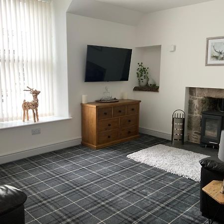 Deeside Snugs Apartments Kincardine O'Neil Eksteriør billede