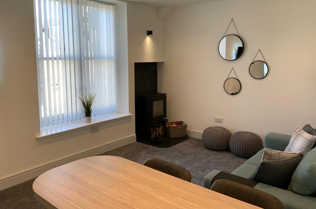 Deeside Snugs Apartments Kincardine O'Neil Eksteriør billede